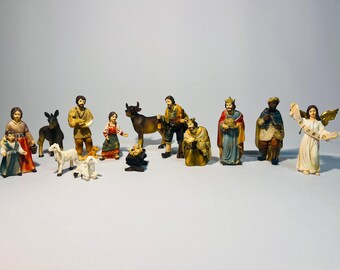 Krippenfiguren 13 teilig - 10cm (KF15) für Weihnachtskrippe Figuren Krippe Krippenstall Weihnachten Weihnachtskrippen Deko