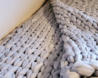 Super chunky knit blanket, chunky knits, merino wool blanket, knitted blanket, chunky yarn, Arm knitted blanket from merino wool, Gift