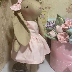 Muñeca de conejo hecha a mano, juguete de peluche, conejo de peluche, animal de peluche de conejo, muñeca de tela, muñeca de conejo de tela, muñecas de lino, juguete decorativo, regalo para bebé
