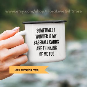 Collezionista di carte da baseball, regalo per collezionisti di carte da baseball, regali per collezionisti di carte collezionabili, tazza da caffè da baseball da 11 once, 15 once, 12 once, tazza da campeggio da collezionista di sport