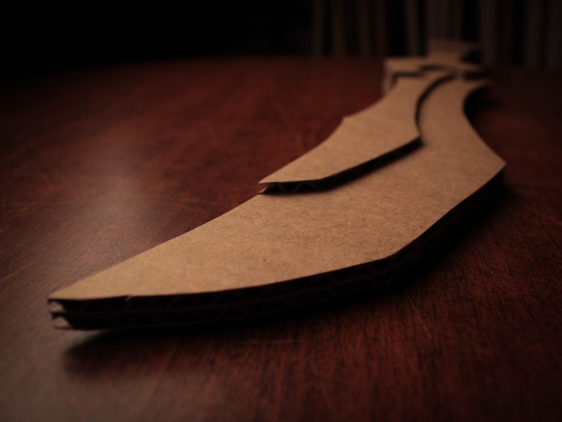 Tiger Assassin's Razor PDF Printable Pattern Cardboard - Etsy