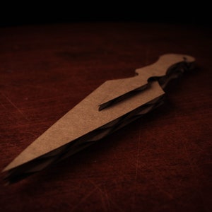 Warleaf Kunai || PDF Printable Pattern Cardboard Ninja Knife, Recyle ...