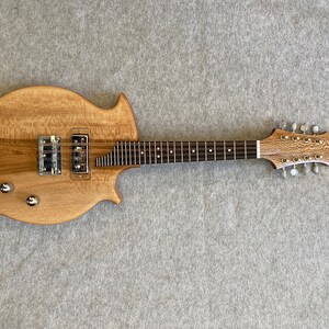 Electric mandolin