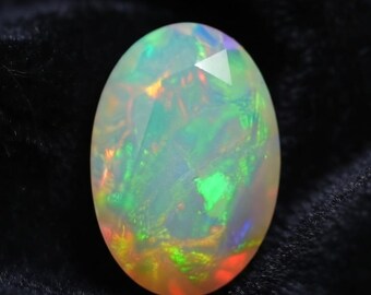 Natural Ethiopian Opal, Faceted Oval 8x10 mm, 2 Ct Neon Green & Fire Flash Loose Gemstone, Top Quality Opal for Custom Ring, Jewelry Making