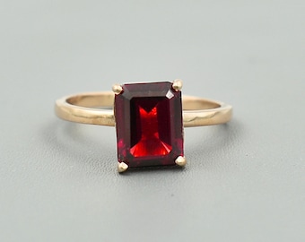 Natural Garnet Ring, Red Garnet Ring, Engagement Ring, Octagon Cut Natural Garnet Ring, January Birthstone, Promise Ring, Engagement Ring.