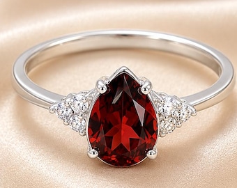 Pear Shaped Garnet Ring Sterling Silver Cluster Engagement Ring Teardrop Red Gemstone Bridal Wedding Band Minimalist Delicate Jewelry Gift