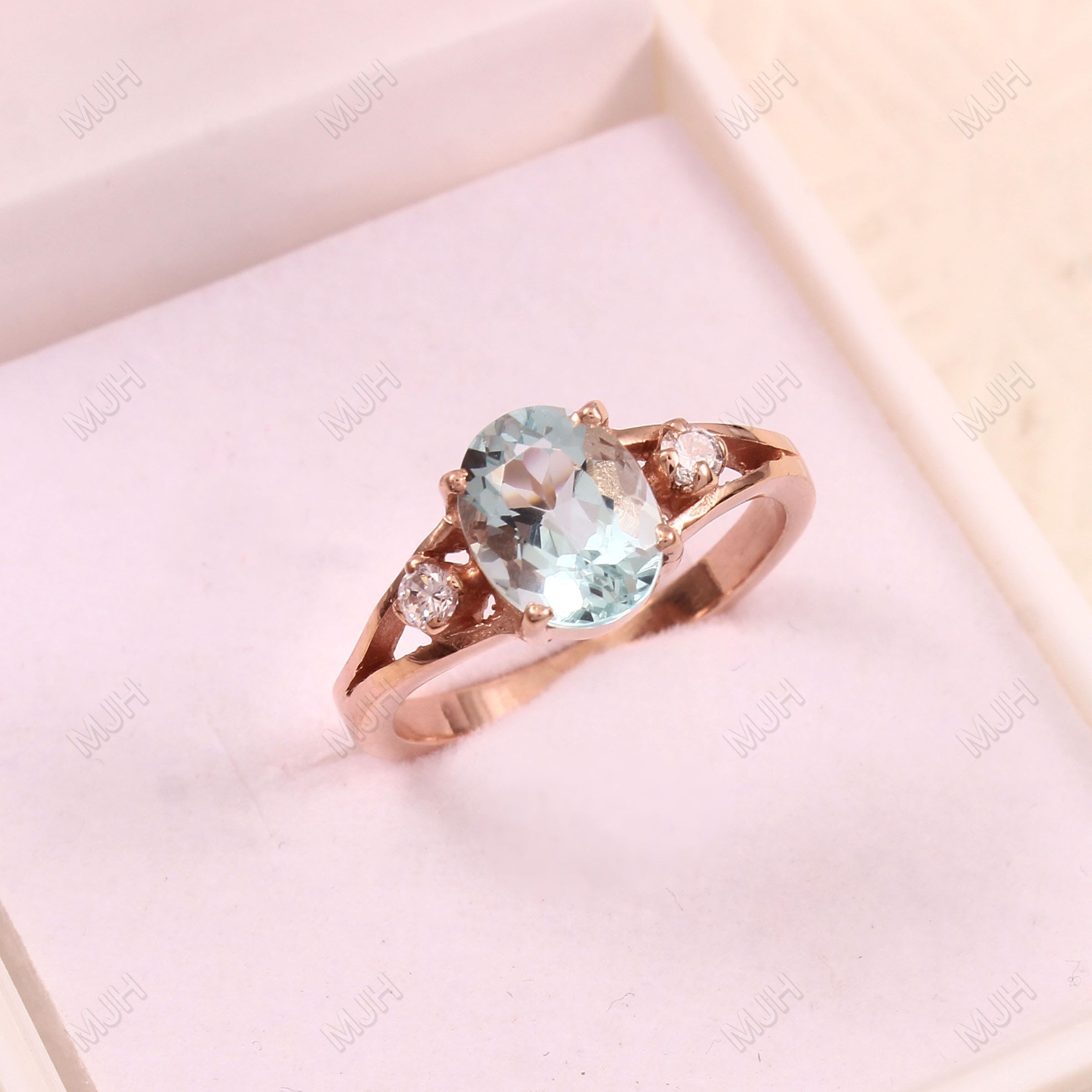 アクアマリンK14×STERLING 大ぶりオーバルリング ヴィンテージダイヤ付