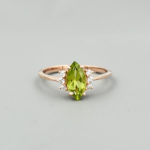 Peridot ring, natural peridot Ring, Marquise peridot ring, green gemstone ring, Halo Ring, engagement ring, Promise ring, August birthstone,