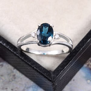 London Blue Topaz Ring, Oval Cut Gemstone Ring, Solitaire Ring, Engagement promise Ring, 925 Sterling Silver, Wedding Ring, Gift For Her.