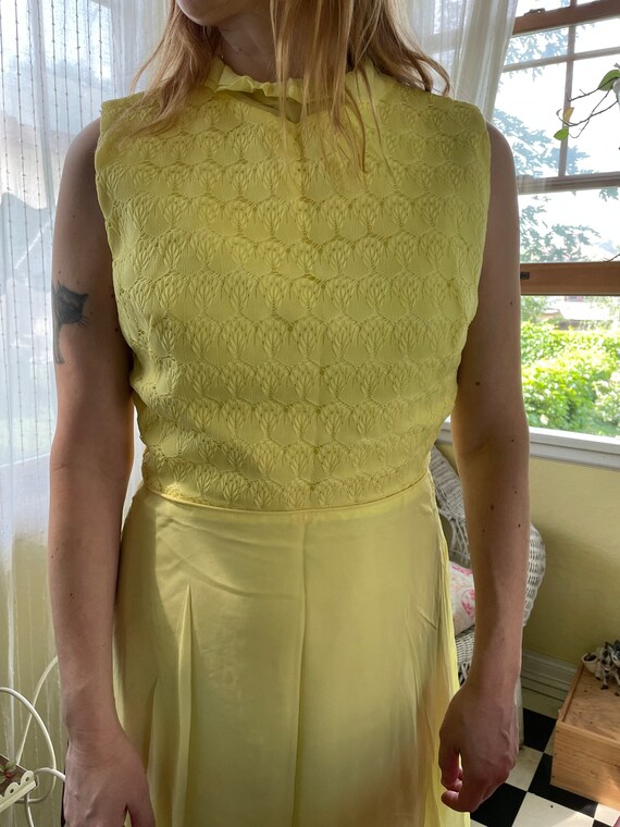 1970’s Sunny Yellow Vintage Maxi Dress with Crop Jack… Gem