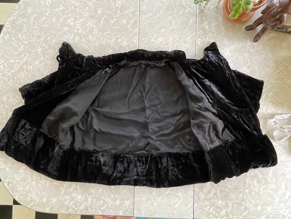 Vintage Handmade Black Crushed Velvet Short Sleev… - image 8