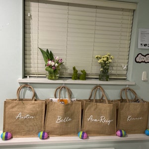Bridesmaid Tote Bags, Bridesmaid Gifts, Bridesmaid Bags, Bridesmaid Tote Bag, Burlap Tote Bag, Custom Tote Bag, Bridesmaid Bag Personalized