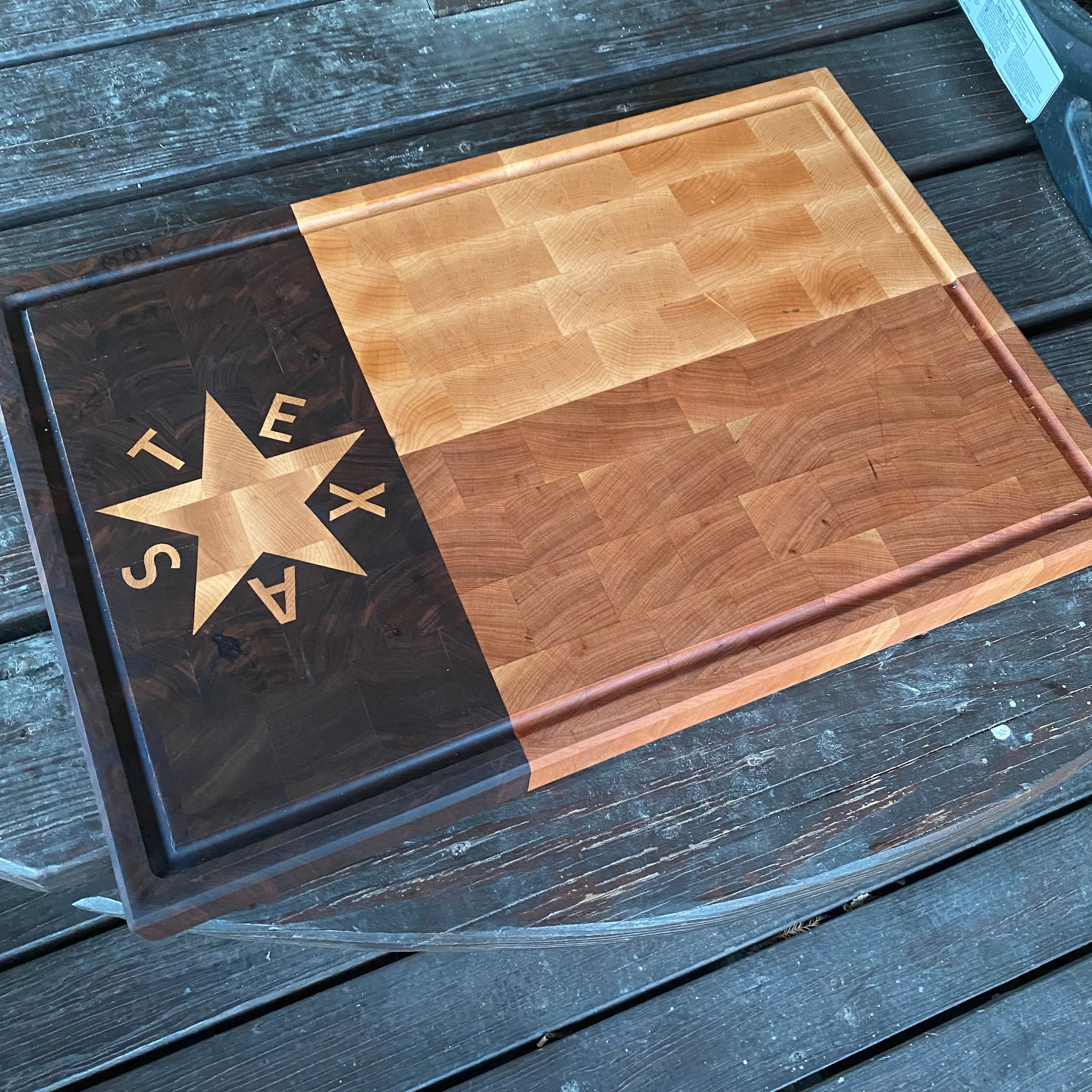 End Grain De Flores Texas Flag Chopping Block, State Flag Cutting Board, Fathers Day Gift for Dad, Anniversary Gift for Husband