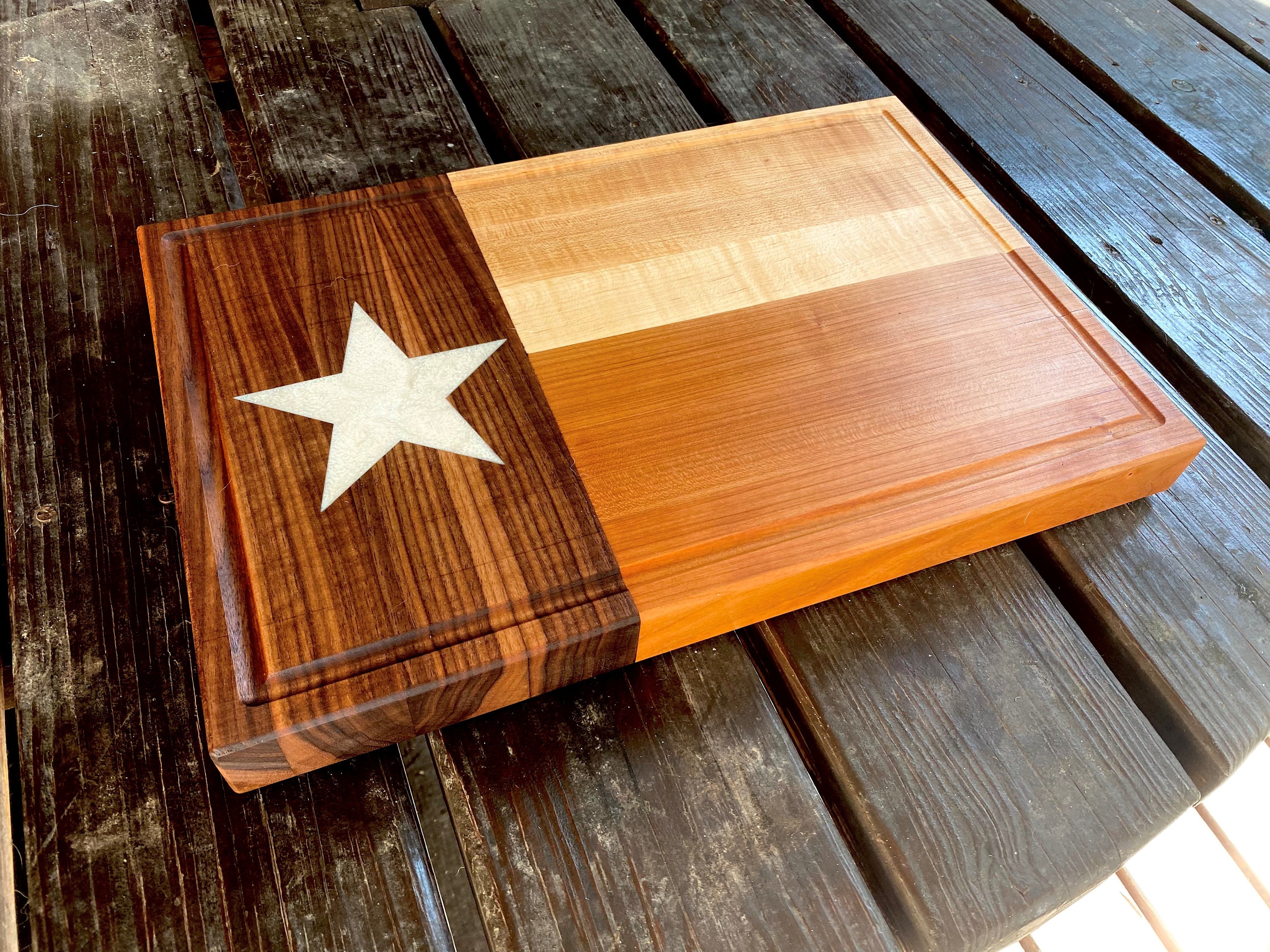 Custom Large Cutting Board. Excellent for BBQ. 20x32 Walnut, cherry, –  Gene's WoodWorks Store