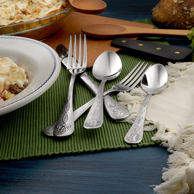 Liberty Tabletop Celtic Flatware - Thumbnail 3
