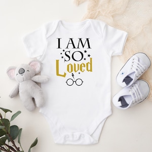 Soy tan amado - Body de bebé mágico, anuncio de embarazo, regalo para baby shower, tema mágico para bebé
