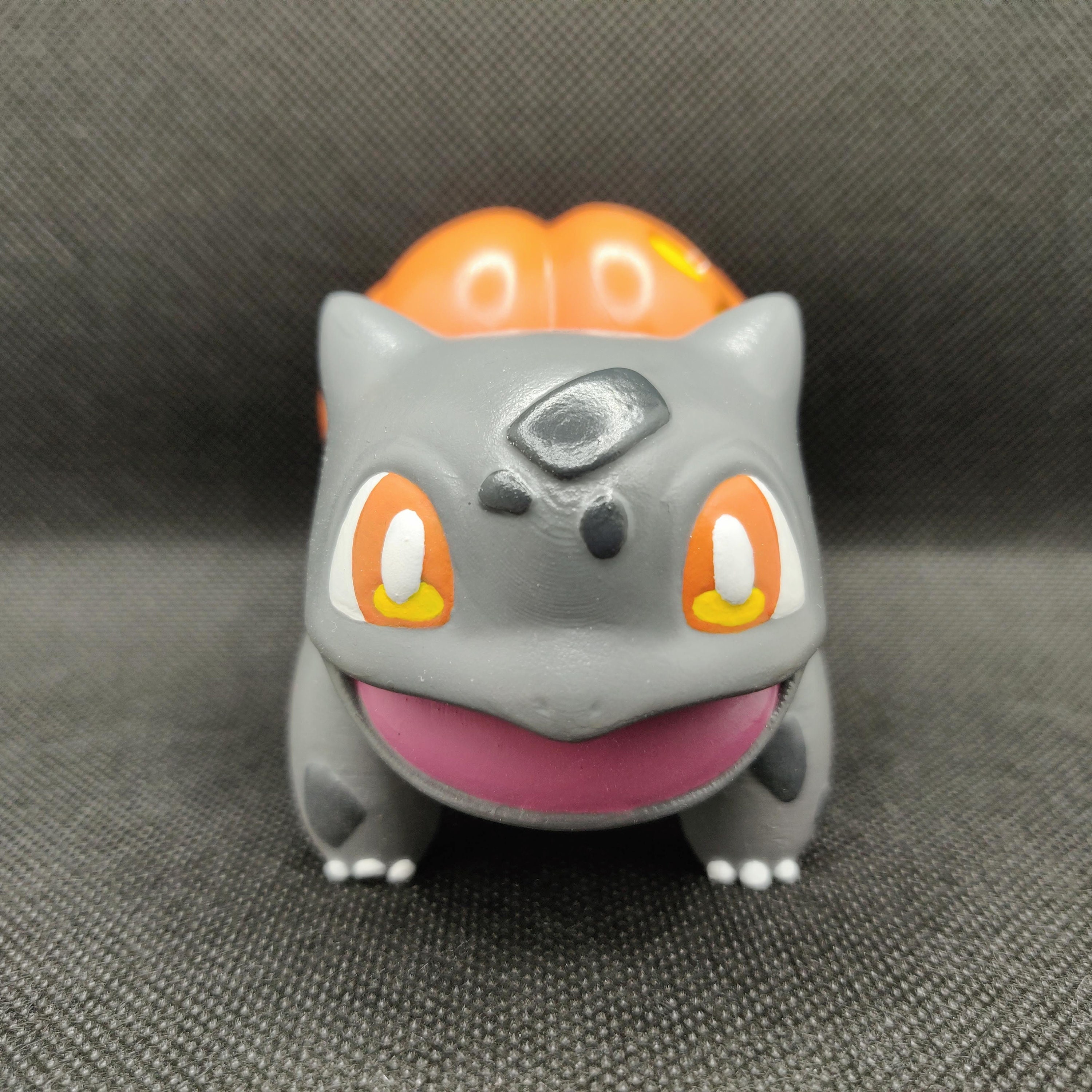 1-f897-shiny bulbasaur halloween Pokemon home co by nileplumb on