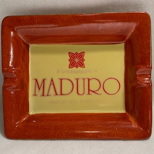 MADURO TOBACCO ash tray. Great condition good colors