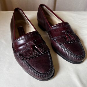 Vintage Johnston‎ Murphy Loafers 9.5M Handcrafted Burgundy Leather Kiltie Tassel johnston murphy tassel products for sale | eBay main image 4