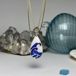 サージペンダント 14kt ゴールドフィルドネックレス、海の波、水チャーム
