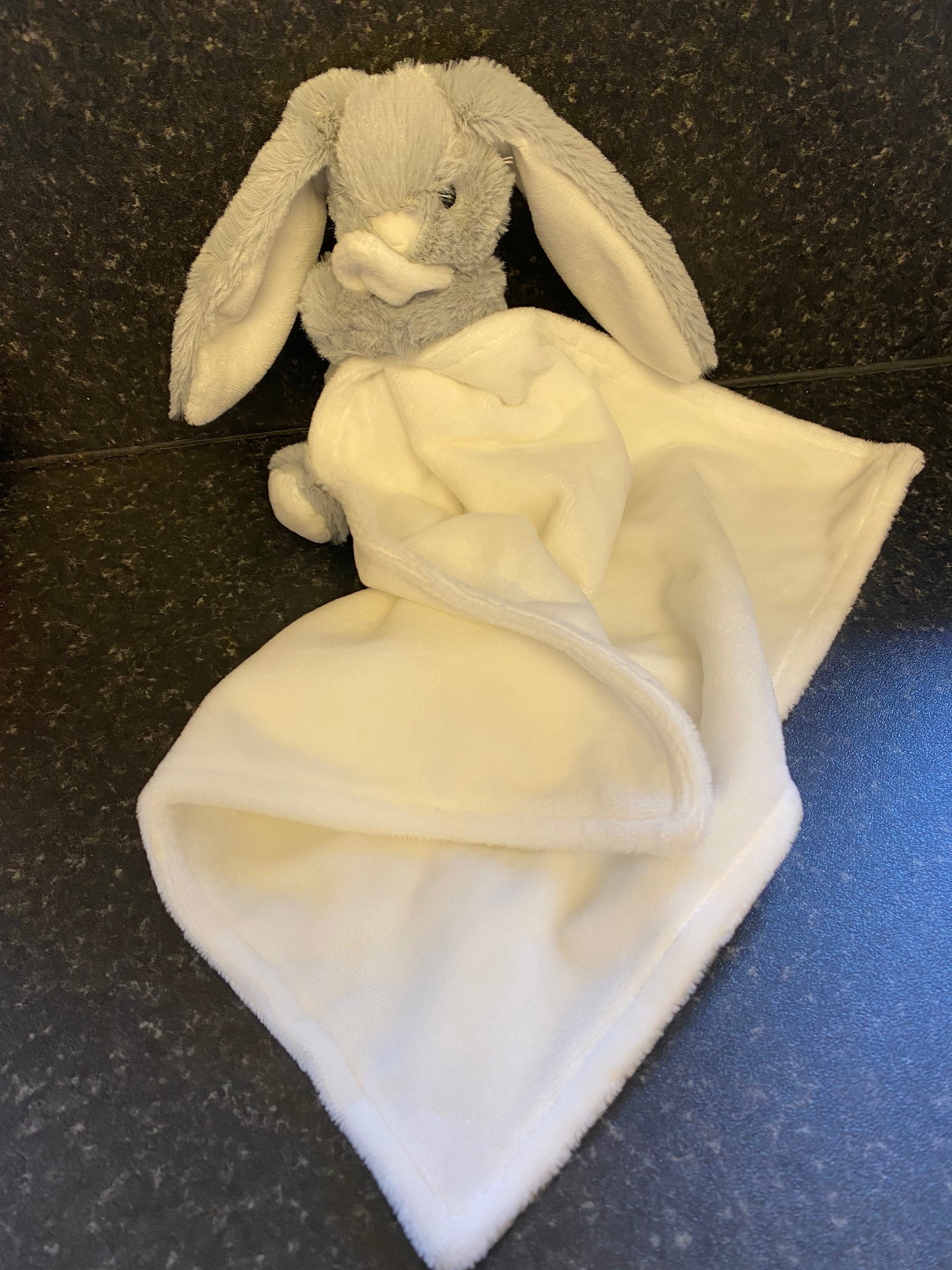 Personalised bunny comforter / Personalised / Keepsake / Vinyl Etsy