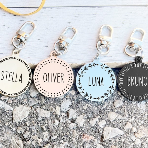 Personalized Wreath Dog Tag, Pet Dog Tag, Pet ID Tag, Puppy Tag, Custom Engraved Tag, Cat Collar Tag, Dog Name Microchip, Quick Clip Dog Tag