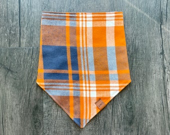Höstflanellsbandana med slips och halsduk för hundar, husdjur