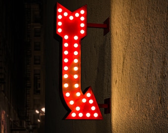 LED Light Up Arrow Sign - Custom Metal Marquee Directional Sign - Personalized Wall Art for Bars, Man Cave, Garage Decor - Glowing Home Gift