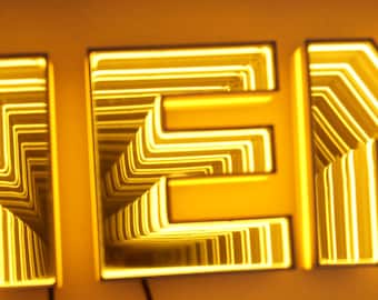 Custom 3D Infinity Tunnel Mirror Light,Infinity Mirror Light Customizable for Wall Decor,Personalized Infinity Mirror sign for Business gift