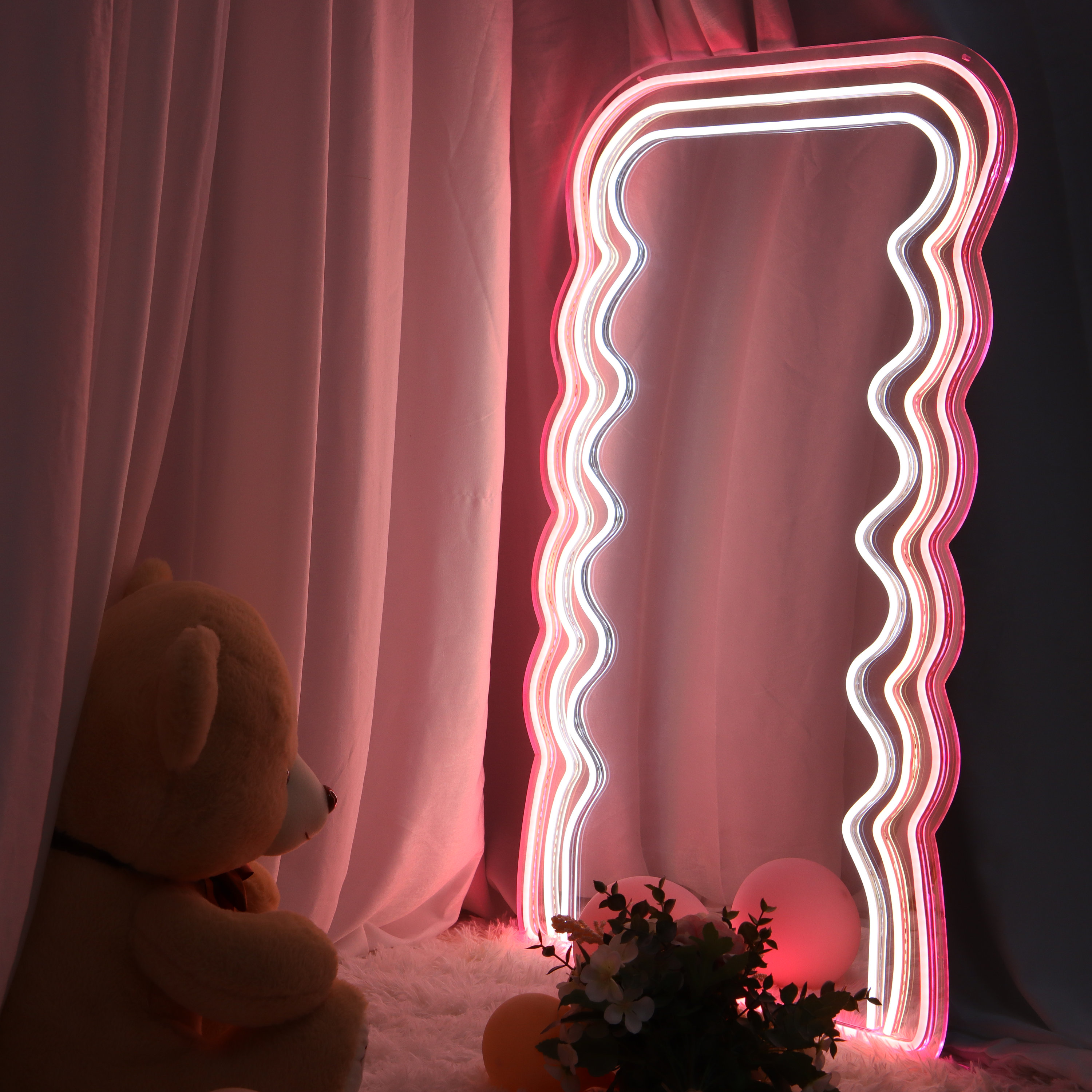 Light up 2024 standing mirror
