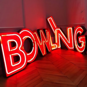 Letreros de letras de metal 3D, letreros de neón comerciales 3D, números 3D del 0 al 9, letreros de letras de canal de metal 3D personalizados, letras iluminadas para exteriores, letreros de neón grandes