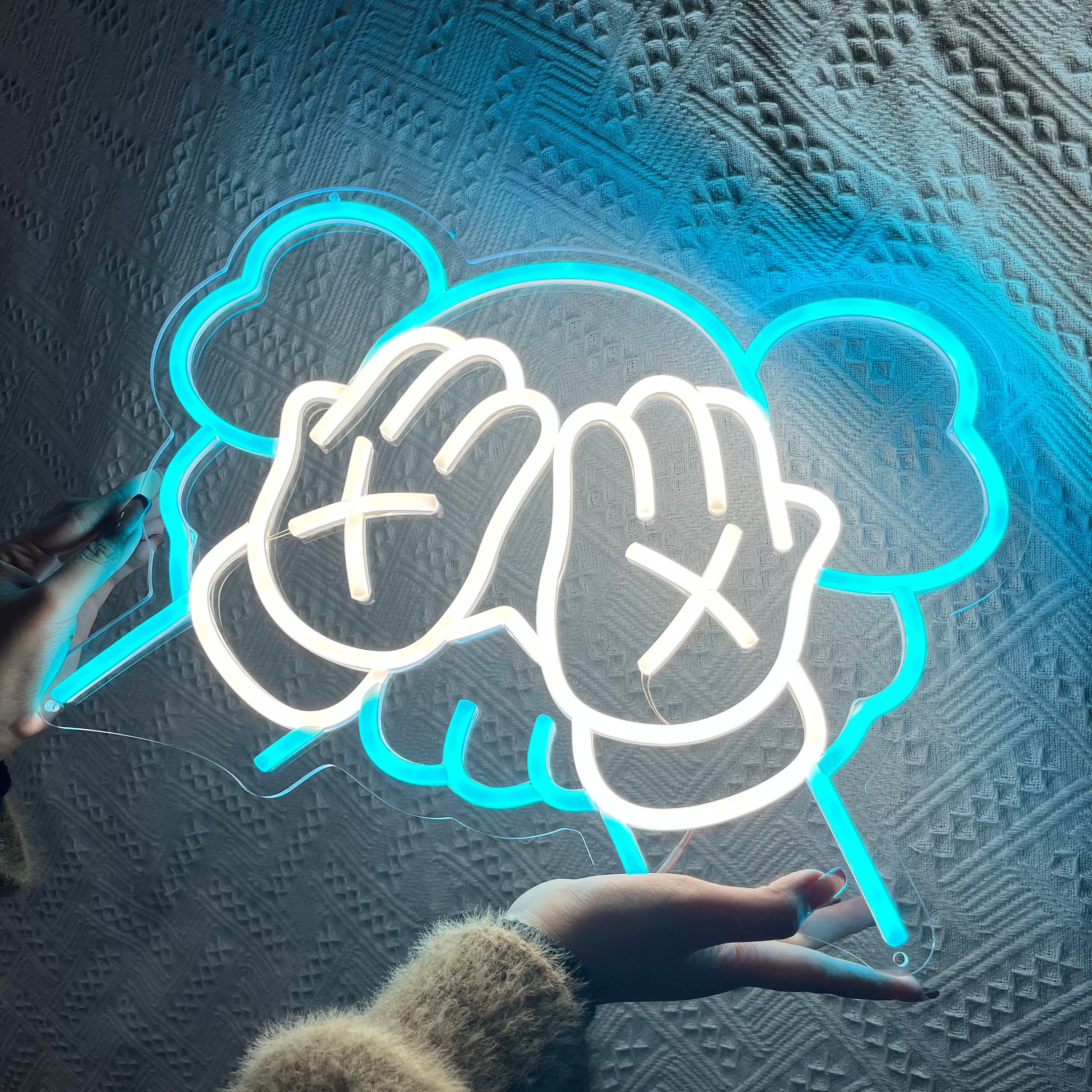 Kaws led neon sign - Etsy 日本 Kaws led neon sign - Etsy 日本