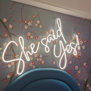 She Said Yes Neon Sign ,Wedding Neon Sign, Bride Party Room Decoration, Home Wall Decor,Personalized Engagement Neon Gift,Engagement Decor
