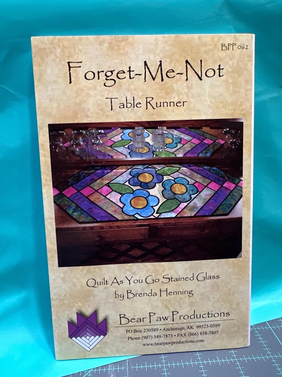 Forget-Me-Not Table Runner Paper Pattern, Stained Glass