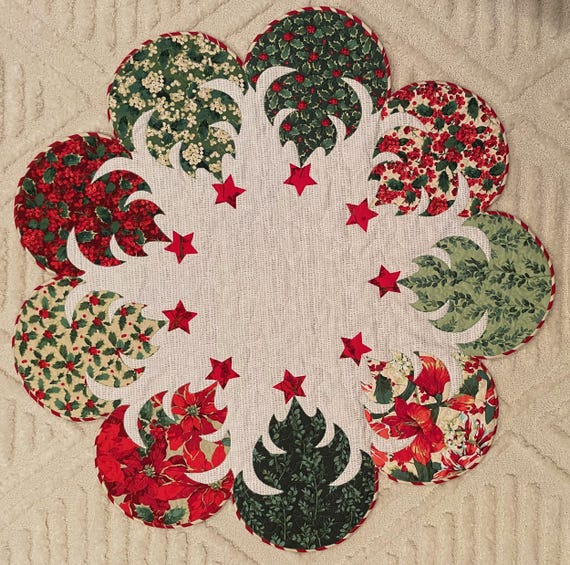 Around The Holly, Table Runner, Sewing Pattern, Quilted Garden Designs, by Jenice Belling