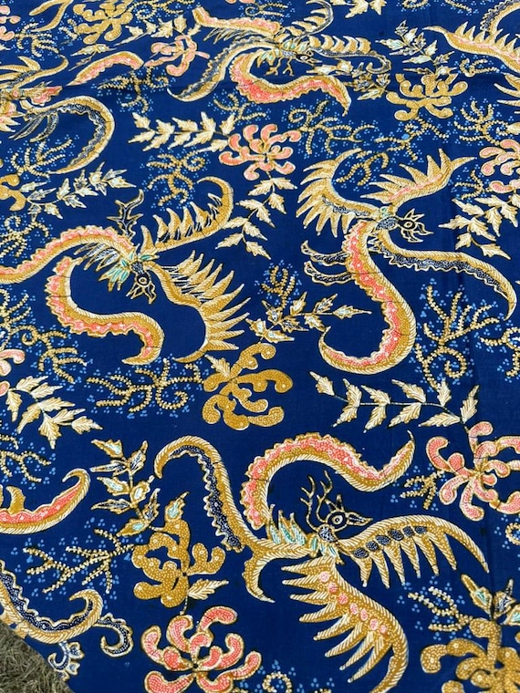 Golden Dragon - Handmade Cotton Indonesian Batik Fabric from Yogyakarta Kain Tuli