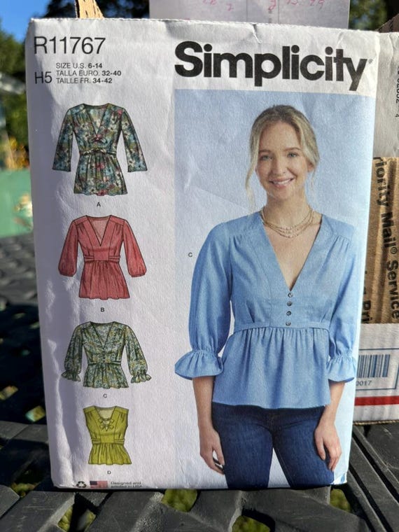 Simplicity Pattern R11767 Top V-Neck Self-Tie Sash 3/4 Sleeve Miss 6 - 14 UNCUT
