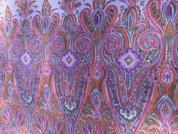 Paisley Single Boarder Fabric-Vintage 1980s - Linen Blend