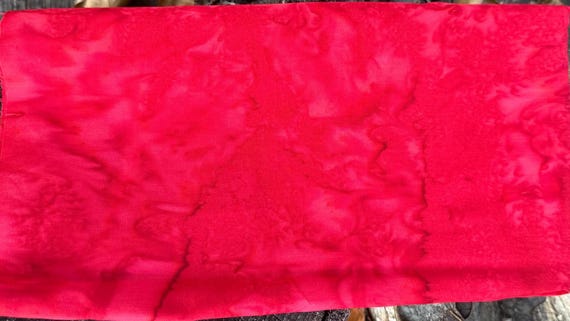 Hoffman Batik, Red, Bright red  1985 Watercolor Cotton Fabric By The Half Yard