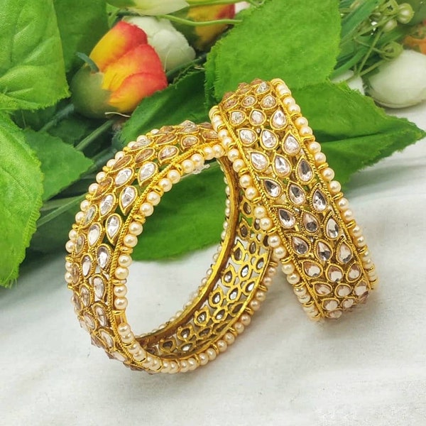 Gold Kada Pair/ Indian Bangles/ Antique Gold Bangles/ Indian Jewelry/ South Indian Gold Plated Kade/ Kemp Bangles/ 2.4, 2.6/ Kundan Bangle