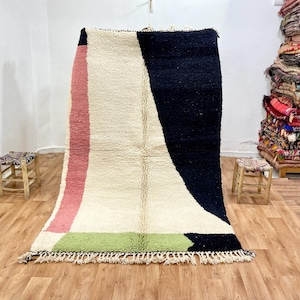 Beni Ourain rug, checkered moroccan rug, wool rug, handmade checkerboard rug, solid corrugated berber ribbon,  moroccan berber rug