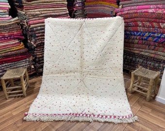 Small Moroccan Beni Ourain Rug: Handwoven Wool Carpet (7.3 ft x 5 ft)