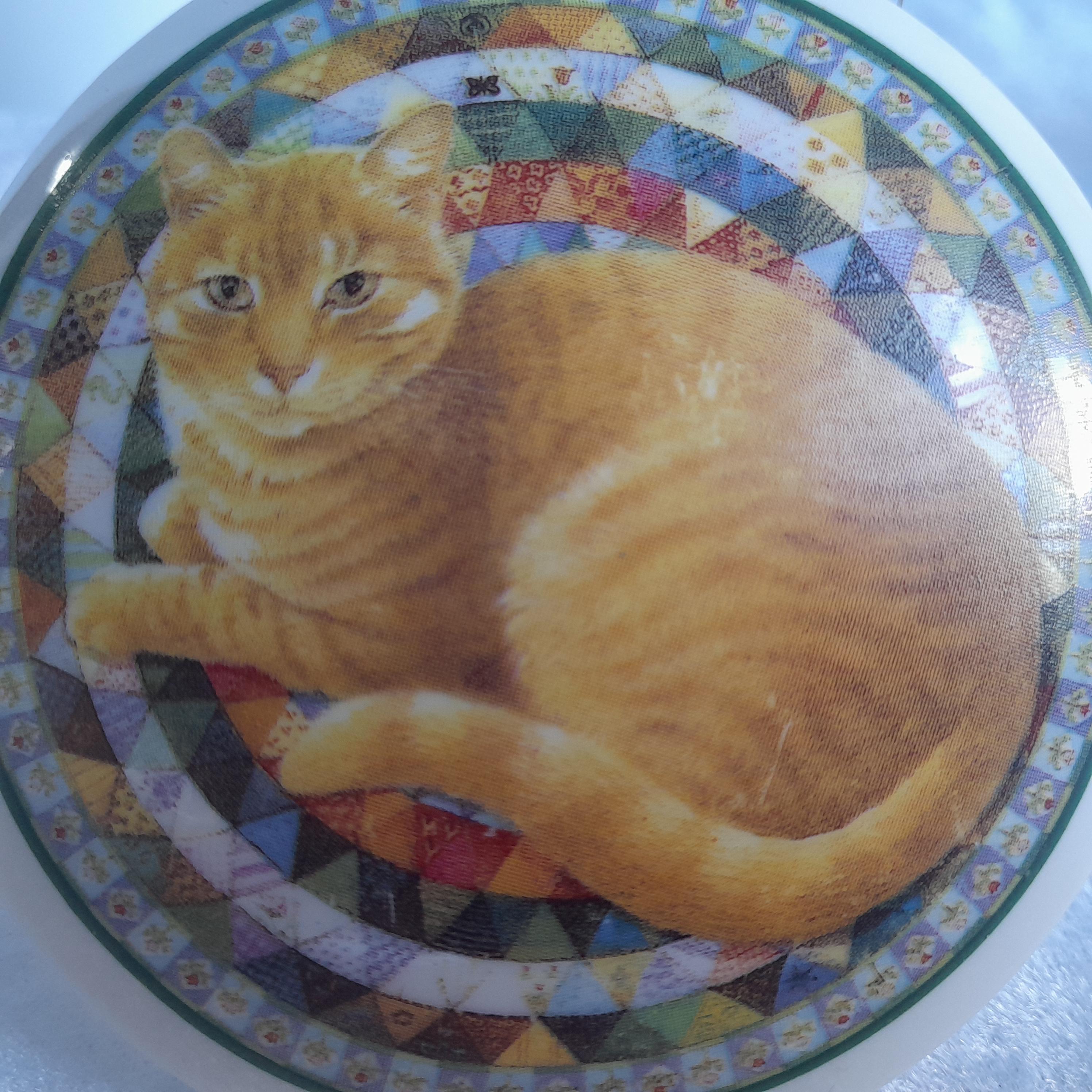 Vintage Lesley Anne Ivory Cats Trinket Box: Collectible Cat Decor