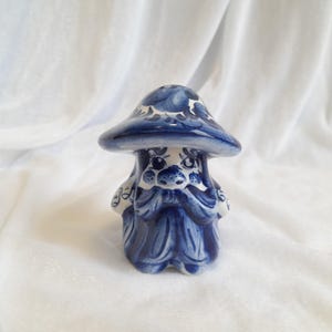 Vintage Gzhel Folk Art Porcelain Salt/Pepper shaker Mushroom figurine, Hand Painted, Blue White Porcelain