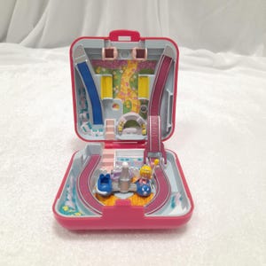 Polly Pocket Vintage Bluebird Toys 1989 Polly At Pollyworld Fun Fair 100% Complete