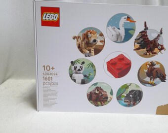 LEGO 4002024 Employee Gift Plastic Factory Exclusive National
