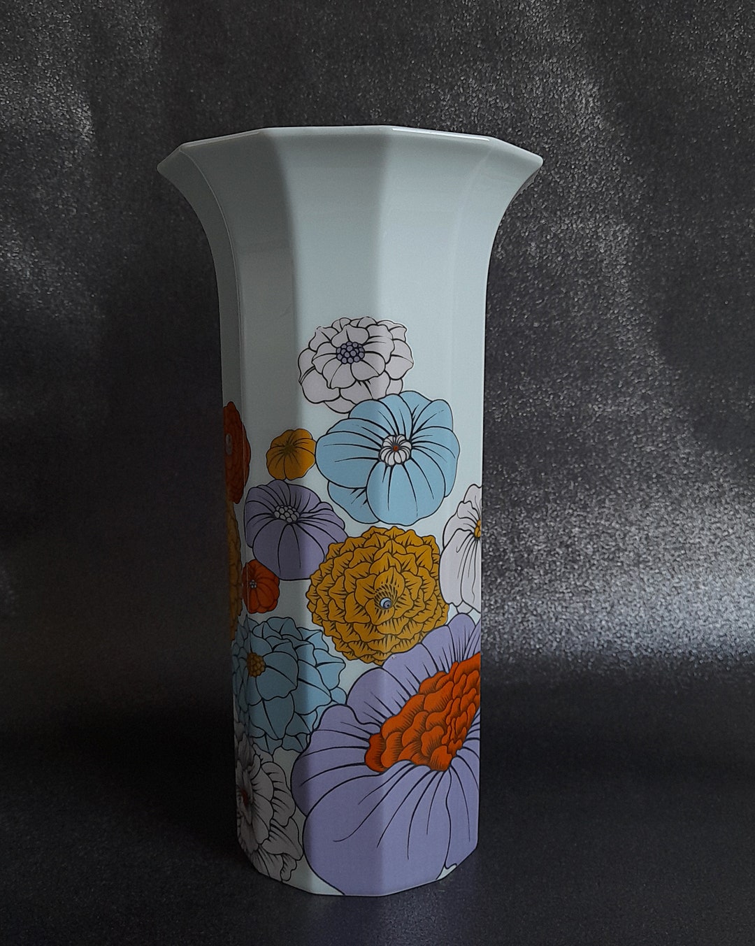 Rosenthal Studio Linie Polygon Patras Vase, Tapio Wirkkala Flower