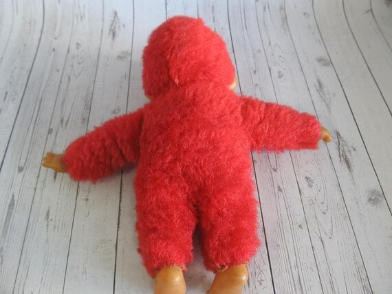 Red Rare Vintage Collectible Monchhichi Sekiguchi Girl Doll Thumb