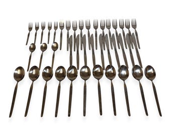 Cutlery Set Stainless Steel Silver Chess Pattern Mid Century Tableware 41 pcs Vintage