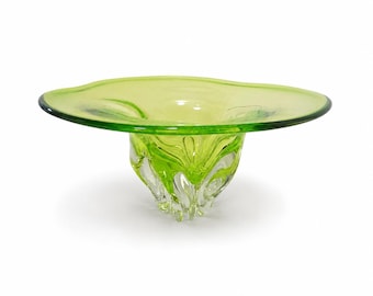 Josef Hospodka Chribska Art Glass Bowl Green Czech Mid Century Centerpiece
